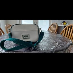 Lacoste Classic Messenger Bag